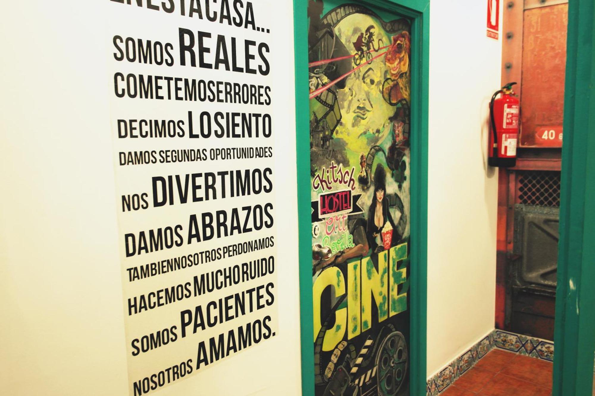 Rio Hostel Sevilla Pokoj fotografie